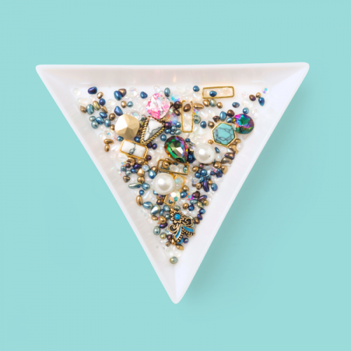 Nsi Triangle Embellishment Tray